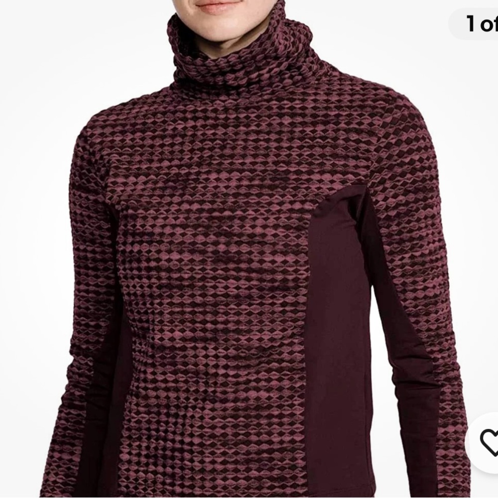 Nike Pro HyperWarm Mock-Neck Long Sleeve Top in Burgundy Crush Medium